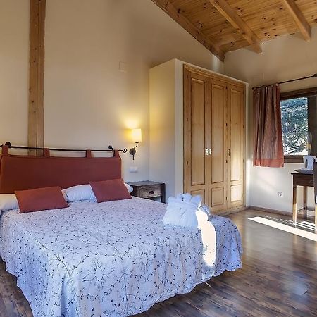 Hotel La Sierra By Selecta Матаелпино Екстериор снимка